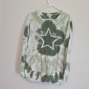 Green Tie-Dye Star Long Sleeved Shirt